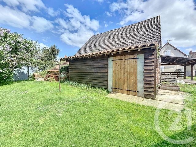 Maison &agrave; louer - 3 pi&egrave;ces - 84,96 m2 - Cesset - 03 - AUVERGNE