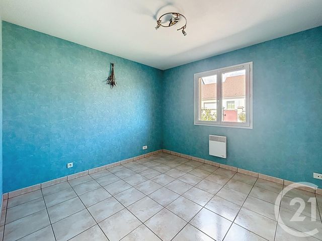 Maison &agrave; louer - 3 pi&egrave;ces - 84,62 m2 - Chareil Cintrat - 03 - AUVERGNE