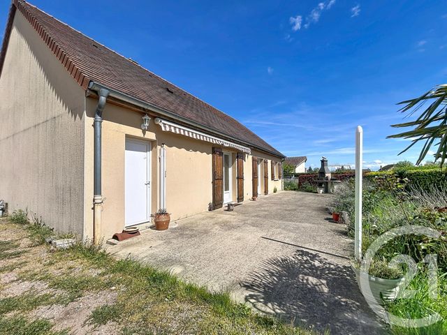 Maison &agrave; louer - 3 pi&egrave;ces - 84,62 m2 - Chareil Cintrat - 03 - AUVERGNE