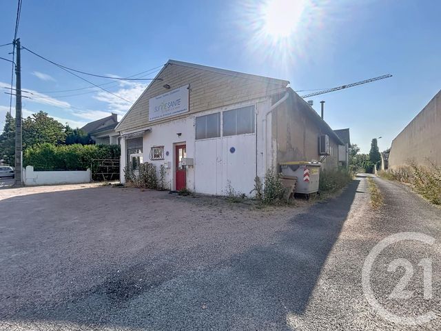 immeuble - ST POURCAIN SUR SIOULE - 03