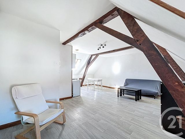 Appartement Studio &agrave; louer - 1 pi&egrave;ce - 29 m2 - St Pourcain Sur Sioule - 03 - AUVERGNE