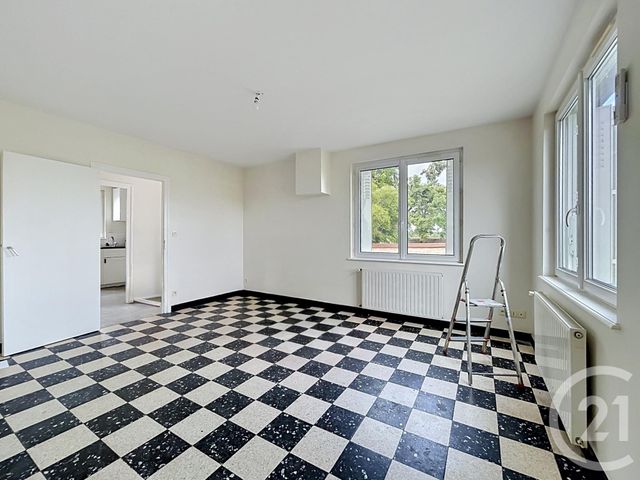 Maison &agrave; louer - 6 pi&egrave;ces - 101,47 m2 - St Pourcain Sur Sioule - 03 - AUVERGNE