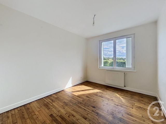 Maison &agrave; louer - 6 pi&egrave;ces - 101,47 m2 - St Pourcain Sur Sioule - 03 - AUVERGNE