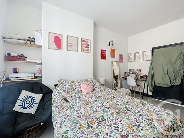 Appartement F1 &agrave; louer - 1 pi&egrave;ce - 25,90 m2 - Moulins - 03 - AUVERGNE