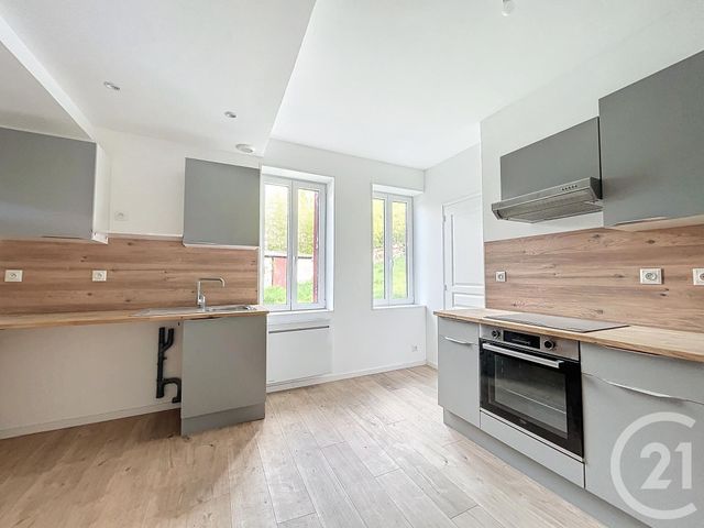Maison &agrave; louer - 4 pi&egrave;ces - 52 m2 - Varennes Sur Allier - 03 - AUVERGNE