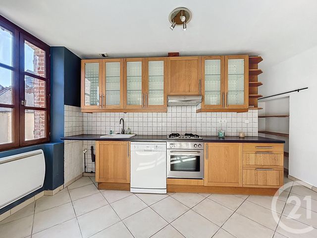 Maison &agrave; louer - 3 pi&egrave;ces - 52,62 m2 - St Pourcain Sur Sioule - 03 - AUVERGNE