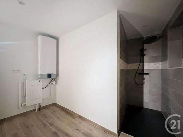 Appartement F2 bis &agrave; louer - 2 pi&egrave;ces - 60 m2 - St Pourcain Sur Sioule - 03 - AUVERGNE