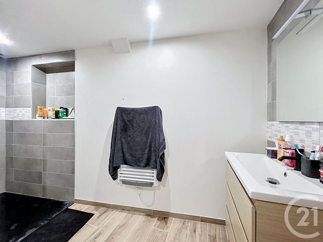 Appartement F2 bis &agrave; louer - 2 pi&egrave;ces - 60 m2 - St Pourcain Sur Sioule - 03 - AUVERGNE