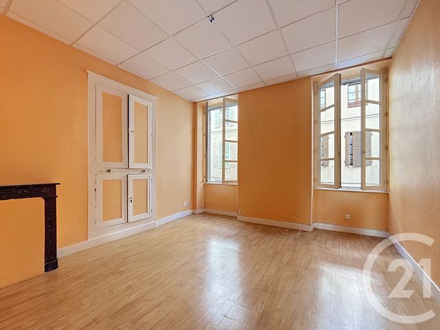 Maison &agrave; vendre - 20 pi&egrave;ces - 600 m2 - St Pourcain Sur Sioule - 03 - AUVERGNE