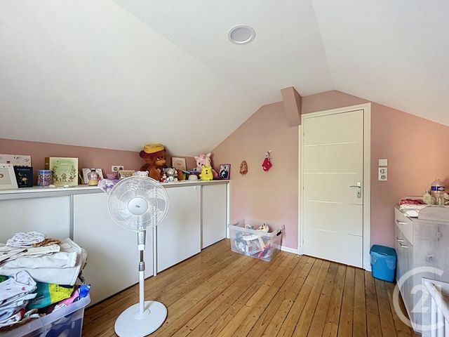 Maison &agrave; louer - 3 pi&egrave;ces - 73 m2 - Montaigu Le Blin - 03 - AUVERGNE
