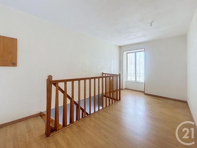 Maison &agrave; louer - 4 pi&egrave;ces - 96,14 m2 - St Pourcain Sur Sioule - 03 - AUVERGNE