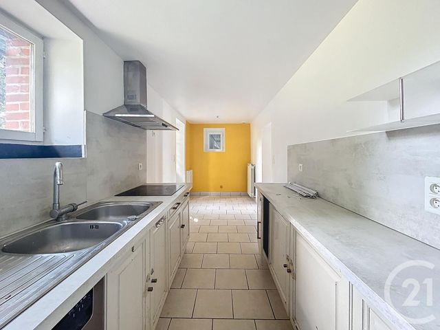 Maison &agrave; louer - 4 pi&egrave;ces - 113 m2 - Voussac - 03 - AUVERGNE