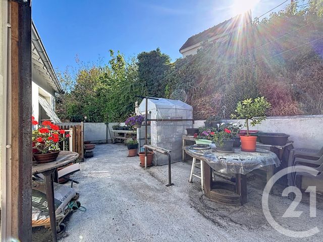 Maison &agrave; vendre - 4 pi&egrave;ces - 77,90 m2 - Tronget - 03 - AUVERGNE