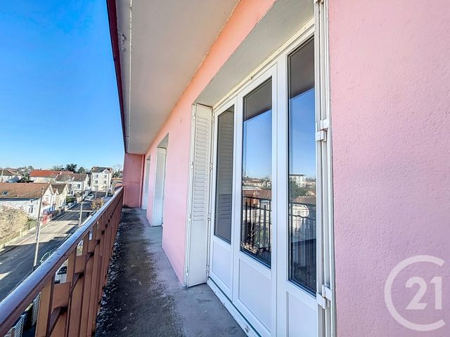Appartement F3 &agrave; louer - 3 pi&egrave;ces - 75,34 m2 - Varennes Sur Allier - 03 - AUVERGNE
