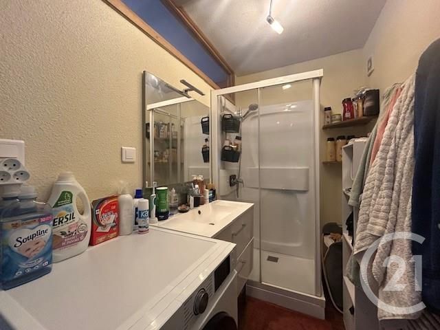 Appartement F3 &agrave; louer - 3 pi&egrave;ces - 65 m2 - St Pourcain Sur Sioule - 03 - AUVERGNE
