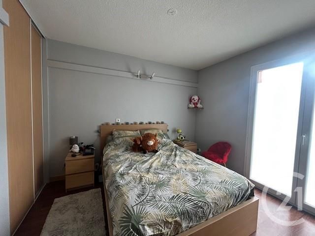Appartement F3 &agrave; louer - 3 pi&egrave;ces - 65 m2 - St Pourcain Sur Sioule - 03 - AUVERGNE