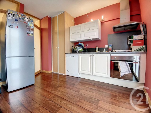 Appartement F3 &agrave; louer - 3 pi&egrave;ces - 65 m2 - St Pourcain Sur Sioule - 03 - AUVERGNE