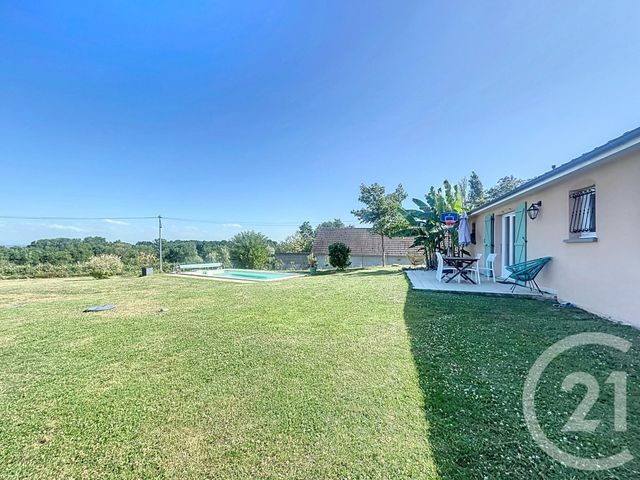 Maison &agrave; louer - 5 pi&egrave;ces - 117 m2 - Bransat - 03 - AUVERGNE