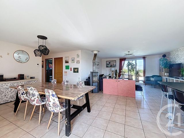 Maison &agrave; louer - 5 pi&egrave;ces - 117 m2 - Bransat - 03 - AUVERGNE