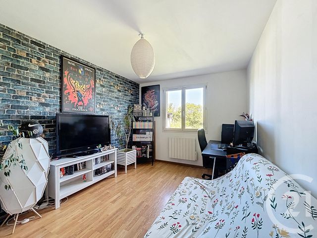 Maison &agrave; louer - 5 pi&egrave;ces - 117 m2 - Bransat - 03 - AUVERGNE