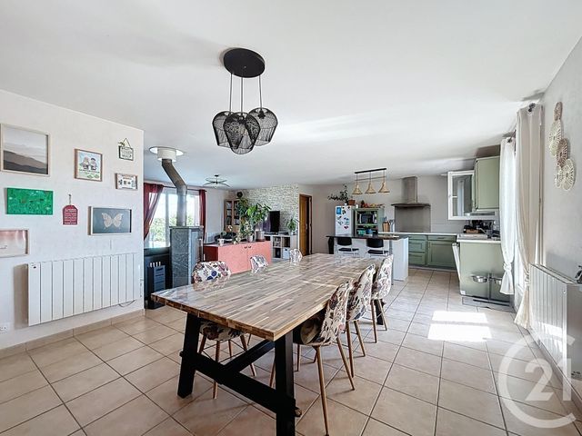 Maison &agrave; louer - 5 pi&egrave;ces - 117 m2 - Bransat - 03 - AUVERGNE