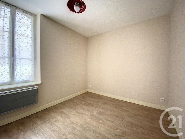 Appartement F2 &agrave; louer - 2 pi&egrave;ces - 35,77 m2 - St Pourcain Sur Sioule - 03 - AUVERGNE