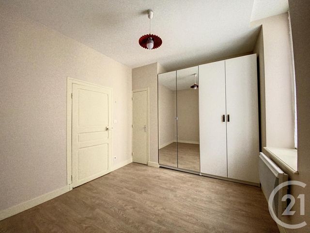 Appartement F2 &agrave; louer - 2 pi&egrave;ces - 35,77 m2 - St Pourcain Sur Sioule - 03 - AUVERGNE