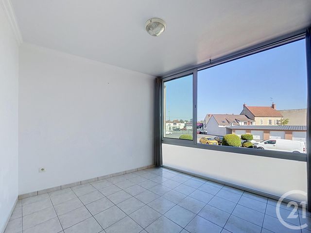 Appartement F2 &agrave; louer - 2 pi&egrave;ces - 39,48 m2 - St Pourcain Sur Sioule - 03 - AUVERGNE