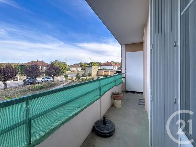 Appartement F4 &agrave; louer - 4 pi&egrave;ces - 66,48 m2 - St Pourcain Sur Sioule - 03 - AUVERGNE