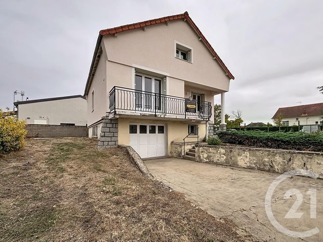 Maison &agrave; vendre - 6 pi&egrave;ces - 120 m2 - St Pourcain Sur Sioule - 03 - AUVERGNE