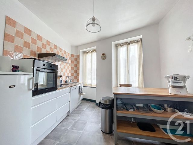 Maison &agrave; louer - 2 pi&egrave;ces - 57,40 m2 - St Pourcain Sur Sioule - 03 - AUVERGNE