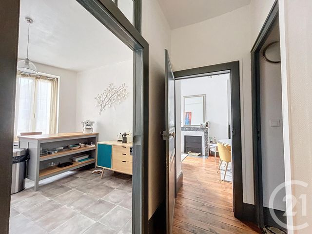 Maison &agrave; louer - 2 pi&egrave;ces - 57,40 m2 - St Pourcain Sur Sioule - 03 - AUVERGNE