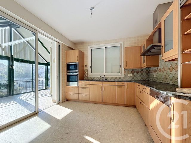 Maison &agrave; vendre - 8 pi&egrave;ces - 277,60 m2 - St Pourcain Sur Sioule - 03 - AUVERGNE