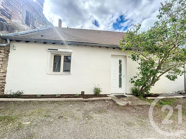 Appartement T1 &agrave; louer - 1 pi&egrave;ce - 32 m2 - Varennes Sur Allier - 03 - AUVERGNE
