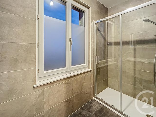 Maison &agrave; louer - 4 pi&egrave;ces - 100,80 m2 - Saulcet - 03 - AUVERGNE