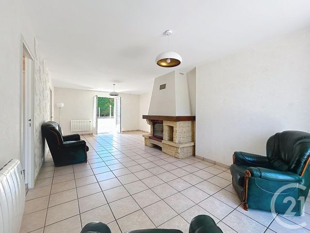 Maison &agrave; vendre - 5 pi&egrave;ces - 163 m2 - Chatel De Neuvre - 03 - AUVERGNE