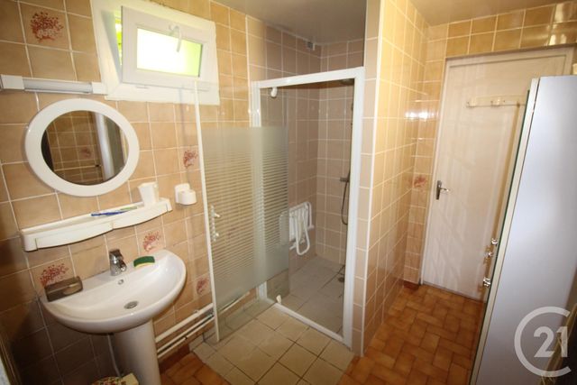 Maison à vendre - 4 pièces - 90 m2 - Sassetot Le Mauconduit - 76 - HAUTE-NORMANDIE