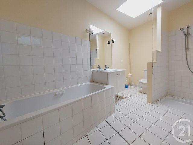 Maison à vendre - 7 pièces - 194,50 m2 - Goderville - 76 - HAUTE-NORMANDIE