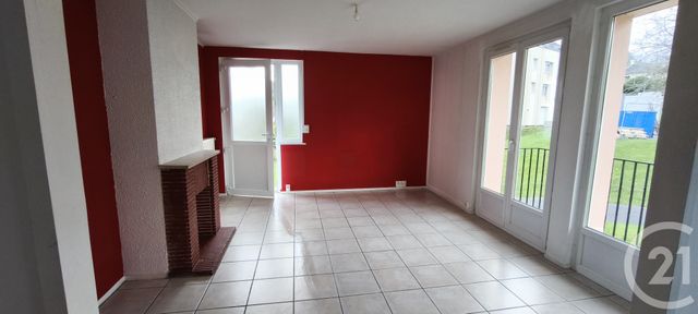 Appartement F4 à louer - 4 pièces - 91,18 m2 - Valmont - 76 - HAUTE-NORMANDIE