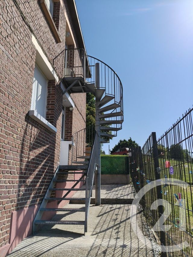 Appartement F4 &agrave; louer - 4 pi&egrave;ces - 79,74 m2 - Valmont - 76 - HAUTE-NORMANDIE
