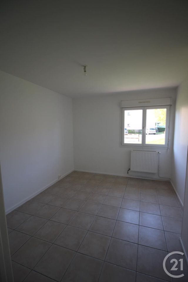 Appartement F4 &agrave; louer - 4 pi&egrave;ces - 80 m2 - Valmont - 76 - HAUTE-NORMANDIE