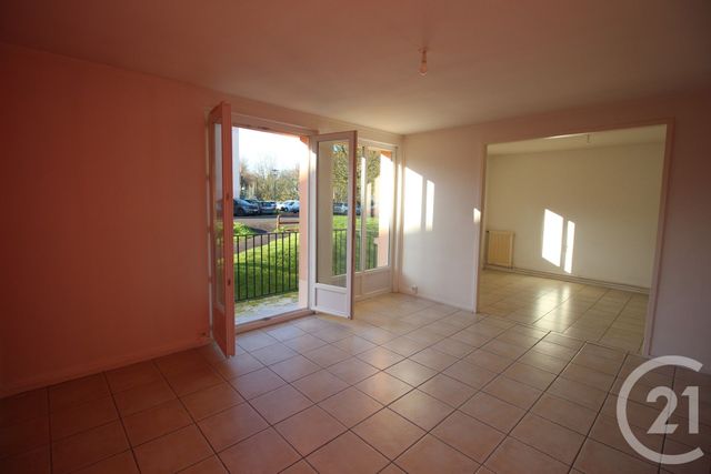 Appartement F4 &agrave; louer - 4 pi&egrave;ces - 89,42 m2 - Valmont - 76 - HAUTE-NORMANDIE