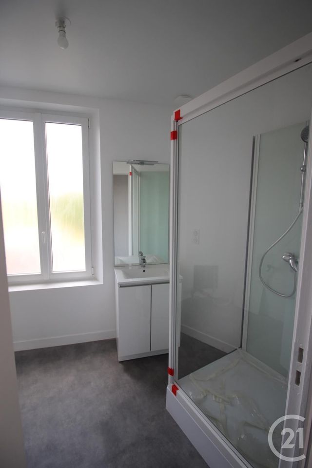 Appartement F2 &agrave; louer - 2 pi&egrave;ces - 39 m2 - Valmont - 76 - HAUTE-NORMANDIE
