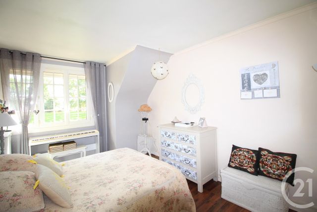 Maison à vendre - 7 pièces - 146,63 m2 - Veules Les Roses - 76 - HAUTE-NORMANDIE