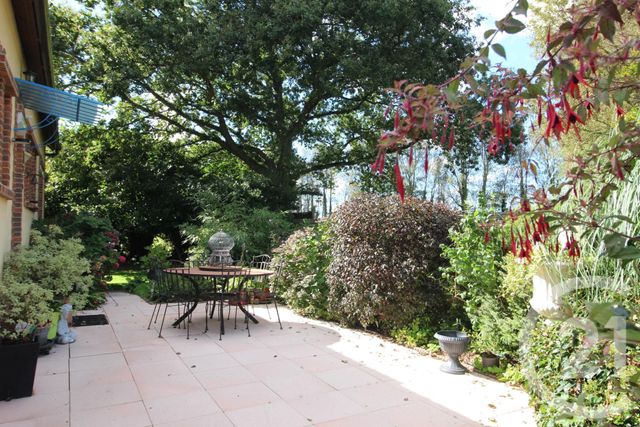 Maison à vendre - 7 pièces - 146,63 m2 - Veules Les Roses - 76 - HAUTE-NORMANDIE