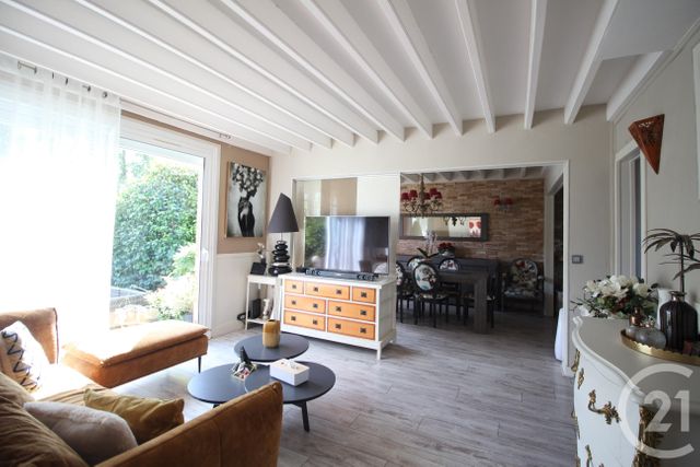 Maison à vendre - 7 pièces - 146,63 m2 - Veules Les Roses - 76 - HAUTE-NORMANDIE