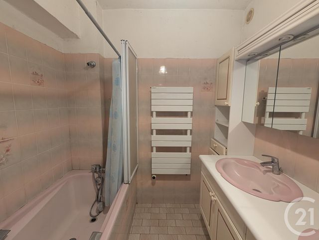 Appartement F4 à vendre - 4 pièces - 88,40 m2 - St Valery En Caux - 76 - HAUTE-NORMANDIE