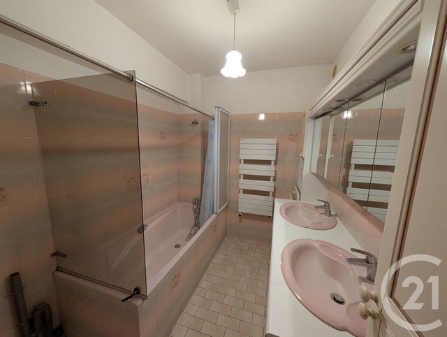 Appartement F4 &agrave; vendre - 4 pi&egrave;ces - 88,40 m2 - St Valery En Caux - 76 - HAUTE-NORMANDIE