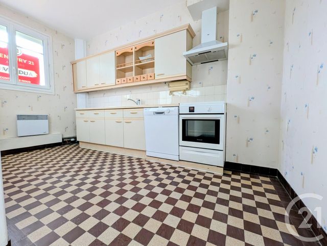 Appartement T3 &agrave; vendre - 2 pi&egrave;ces - 61,28 m2 - St Valery En Caux - 76 - HAUTE-NORMANDIE