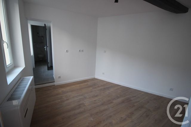 Appartement F1 &agrave; louer - 1 pi&egrave;ce - 10,94 m2 - St Valery En Caux - 76 - HAUTE-NORMANDIE